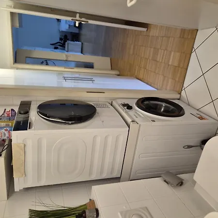 Bothfeld Gut Angebundene Ruhige Terrassenwohnung Am Park * Hannover
