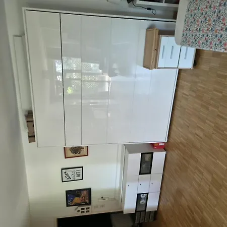 Apartment Bothfeld Gut Angebundene Ruhige Terrassenwohnung Am Park *